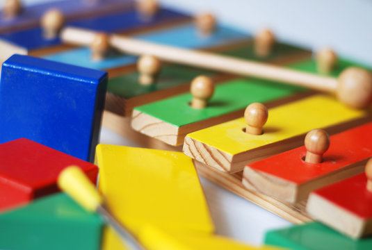 Clínica com musicoterapia infantil